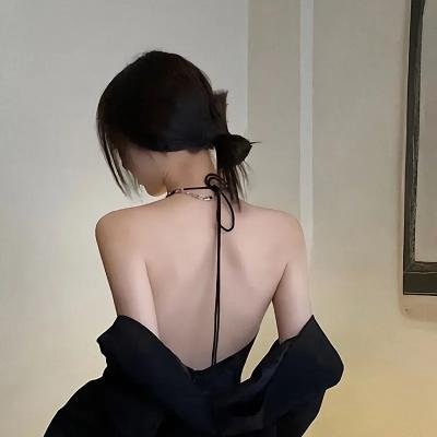 深郁黑暗